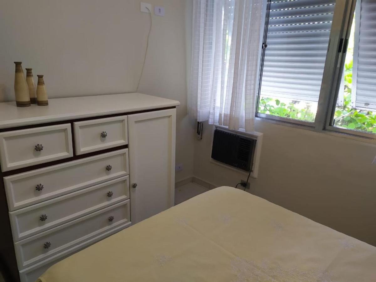 Guaruja Enseada - Apto 200M Da Praia - 02 Dorm. Wi-Fi + Ar + Estacionamento Екстер'єр фото